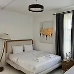 B House 阿拉恰特